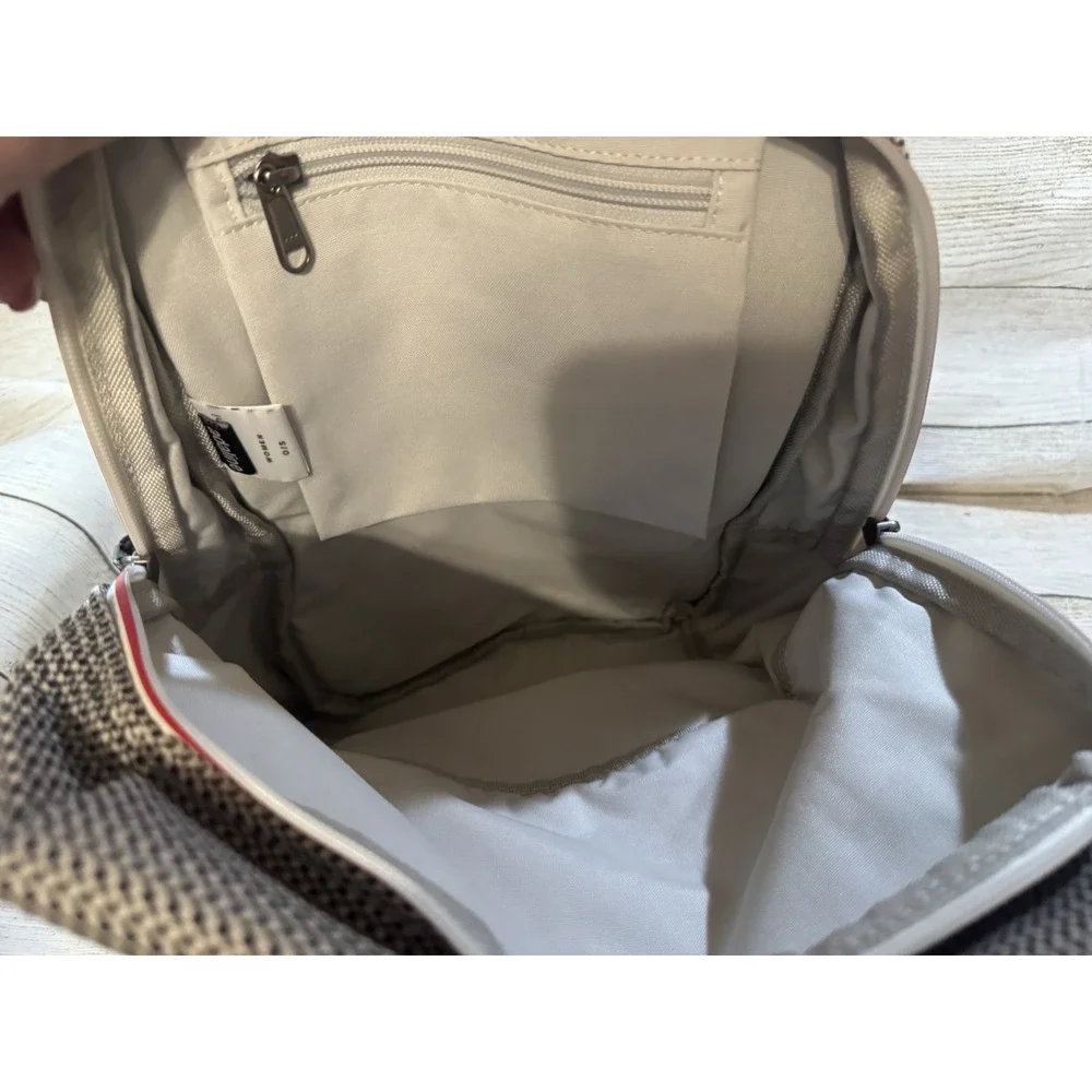 Sherpani Adaline Backpack Bag Graphite Gray Black Mesh Medium Never Used GTb14